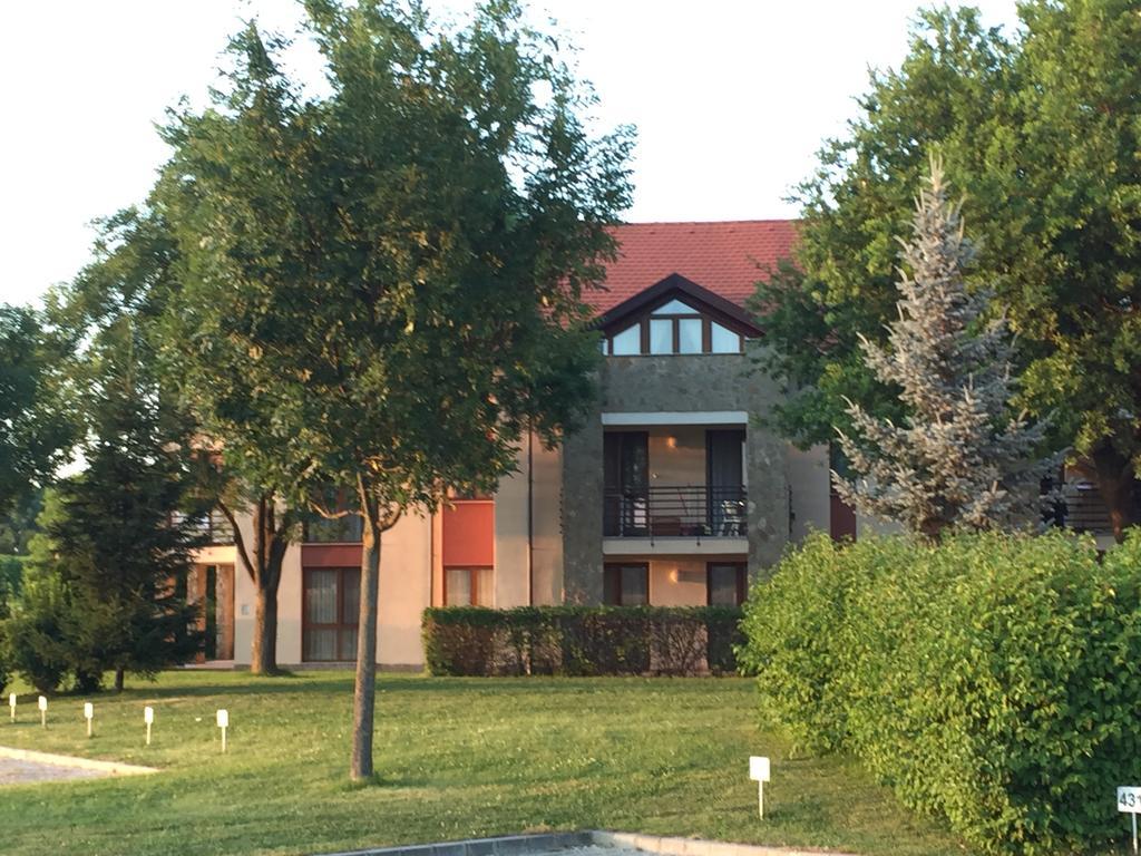 Birdland Villapark Golf View Bük 외부 사진
